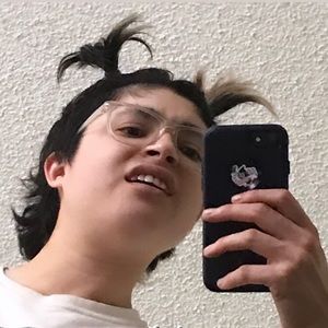 Meet your Posher, Sly